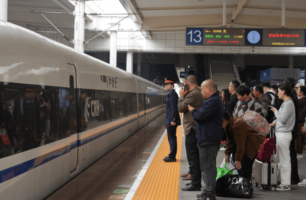 DOTA2: FISSURE SPECIAL (BEST OF 3)
_首次DOTA2: FISSURE SPECIAL (BEST OF 3)
!重庆明起开行“S”字头(市域)列车