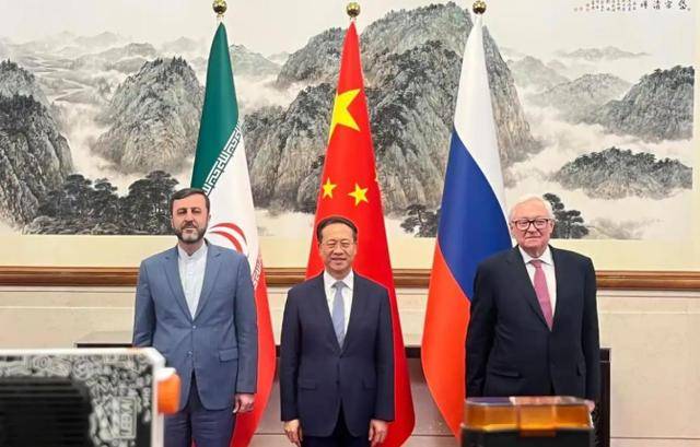 西班牙女子篮球联赛
_大战一触即发西班牙女子篮球联赛
，俄方拒绝军援！伊朗释放三大信号，中方说了两句话