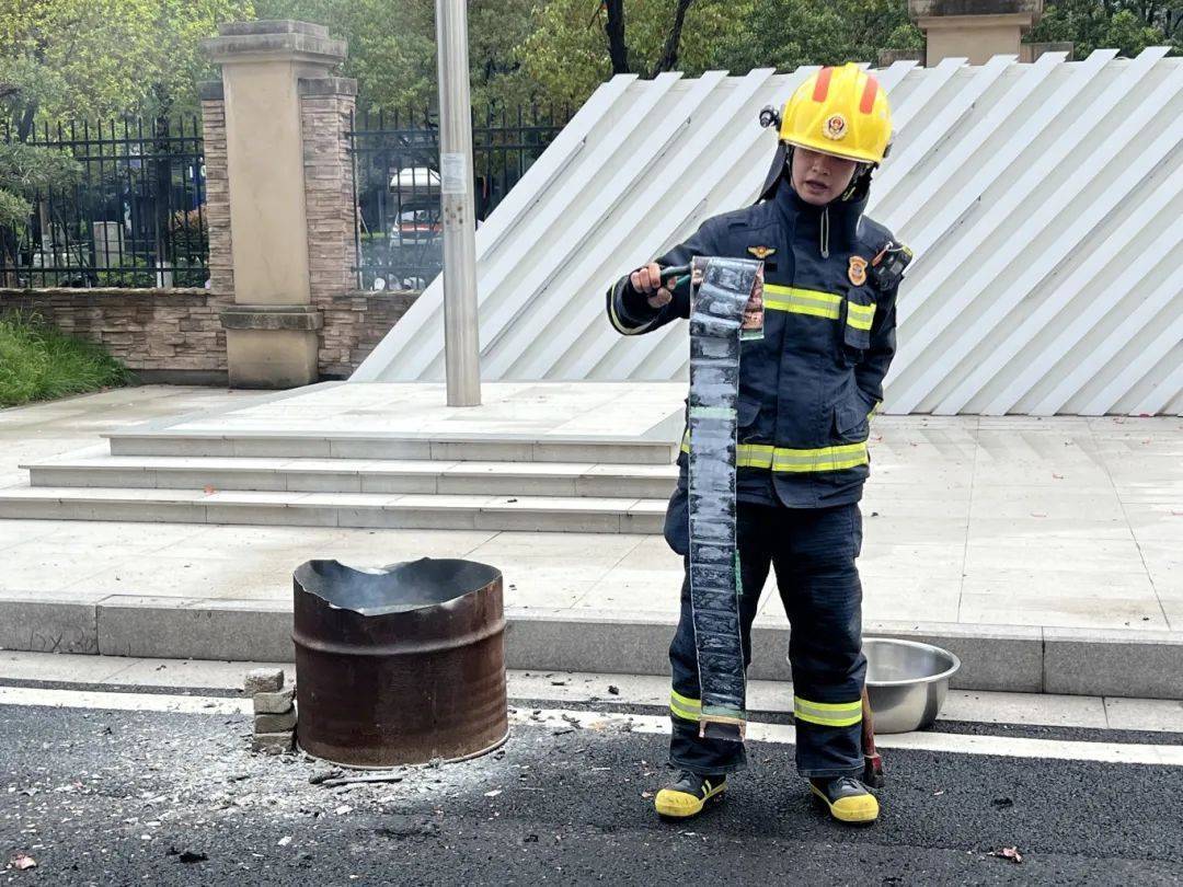 如何申请皇冠信用网
_10多秒飙到400℃如何申请皇冠信用网
!不少浙江人在用…