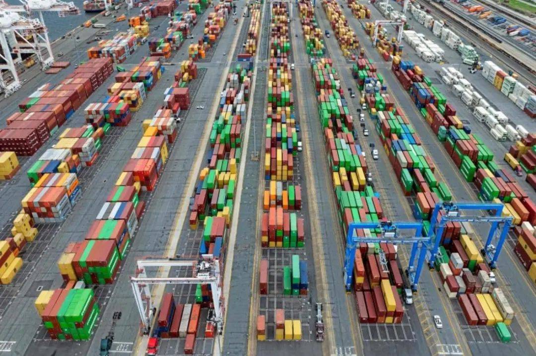 皇冠信用網占成代理
_特朗普态度骤变玄机!不再加关税皇冠信用網占成代理
,中国精准反击奏效,如何揭开美方经济崩溃背后的真相?