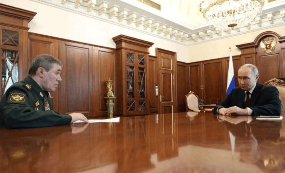 信用网皇冠申请注册
_金灿荣:特朗普小瞧普京了信用网皇冠申请注册
,还发“最后通牒”,很傻很天真