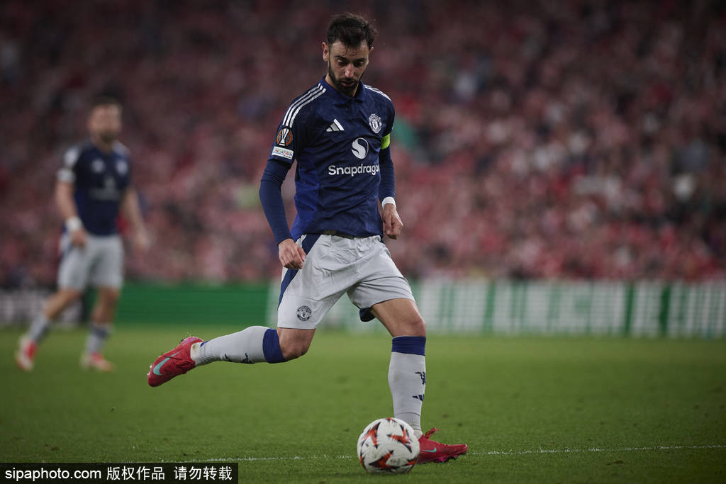 信用网怎么注册
_欧联-B费双响卡塞米罗破门 曼联3-0十人毕巴占先机