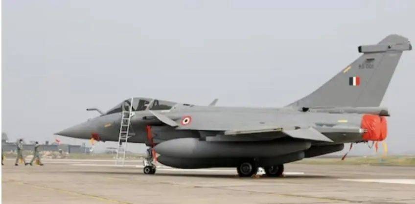 皇冠信用网怎么开户
_印度想炸毁歼10C皇冠信用网怎么开户
，24小时内，巴铁发起雷霆反击，新德里发生爆炸