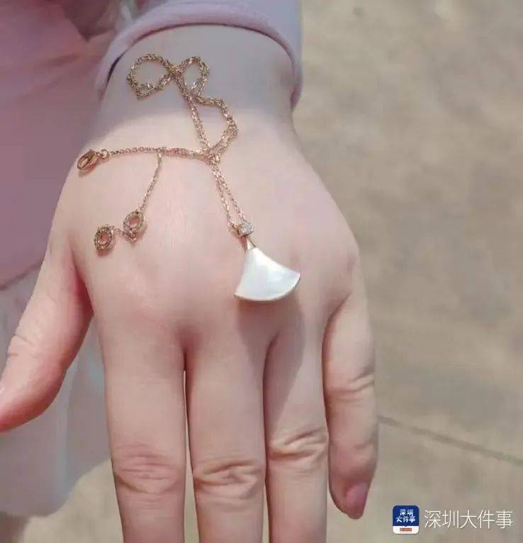 CBA比分
_堪比"大海捞针"!深圳环卫工在腐臭垃圾堆里找到它CBA比分
,市民激动不已