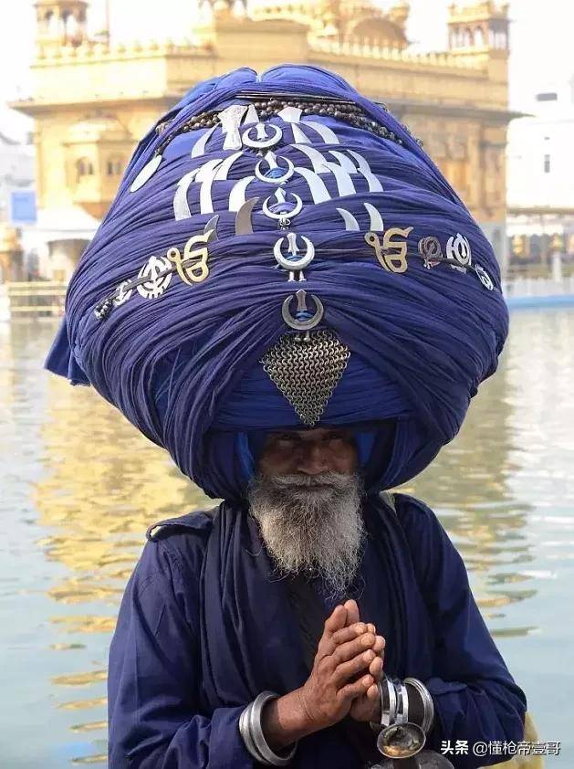 皇冠信用网代理
_印度锡克兵配发专用头盔皇冠信用网代理
,网友:脑袋顶了个窝窝头?|轻武专栏