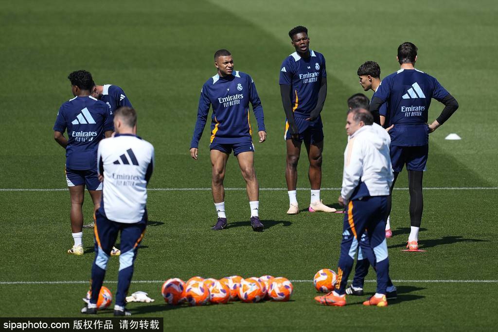 皇冠信用网会员如何申请
_拜仁突袭加克波!切尔西1亿豪赌法兰克福尖刀!曼联重建风暴皇冠信用网会员如何申请
,夏窗转会大揭秘!