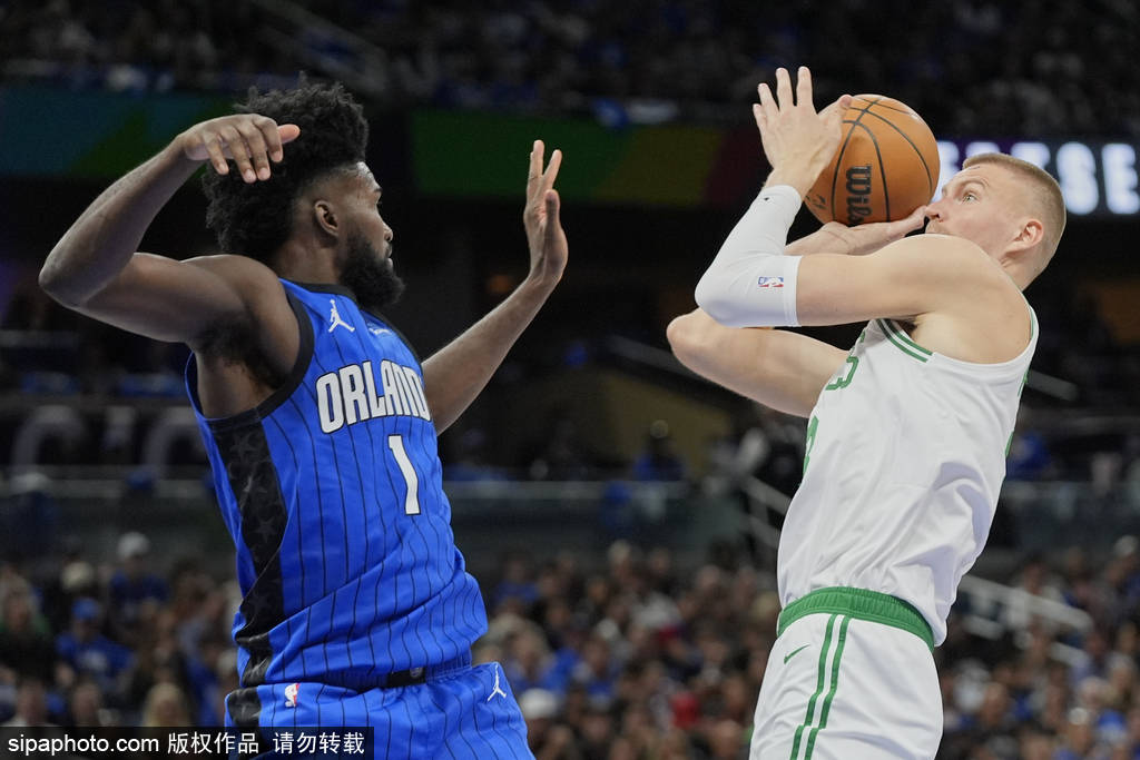 皇冠信用网出租足球
_NBA大地震!曝凯尔特人酝酿交易皇冠信用网出租足球
,塔图姆伤停,王朝梦碎还是涅槃重生?