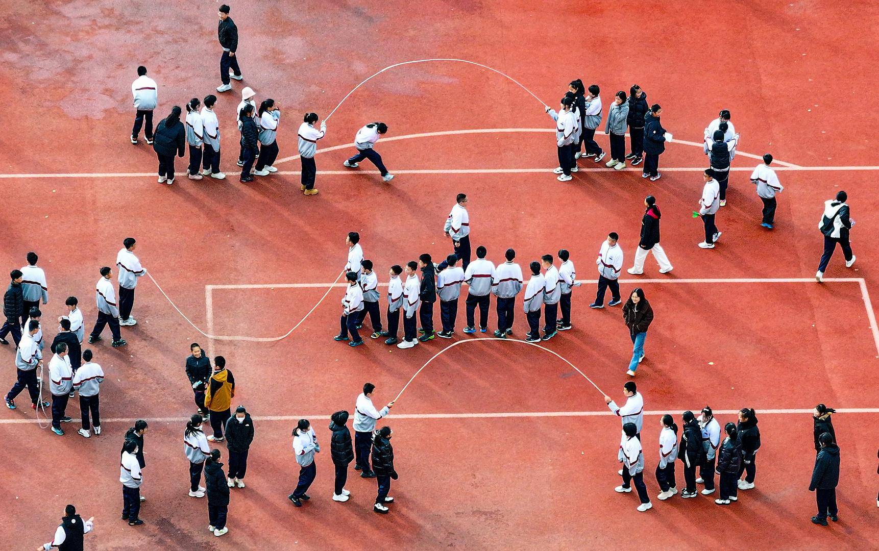 皇冠信用網登3代理申请
_评论丨让学生长期“拉不出屎”皇冠信用網登3代理申请
?怎能为了成绩连如厕都不自由