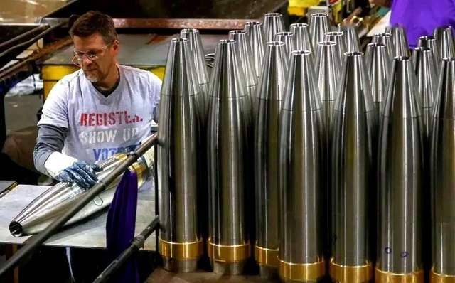 皇冠信用登1
_看了一眼军火库皇冠信用登1
，特朗普心虚了！转头紧急下令，全速造武器