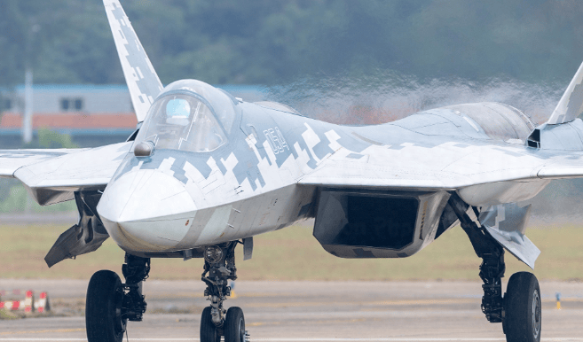 皇冠信用网代理注册
_印度迎来军工重大突破皇冠信用网代理注册
,法国达索妥协启示深远,歼10也在背后助力?