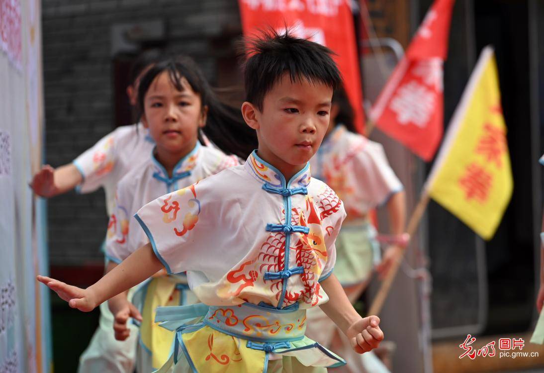 皇冠信用網注册网址
_【文化和自然遗产日】非遗薪火代代传 匠心接力续华章