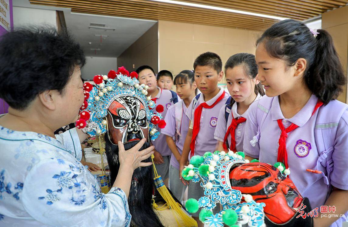皇冠信用網注册网址
_【文化和自然遗产日】非遗薪火代代传 匠心接力续华章