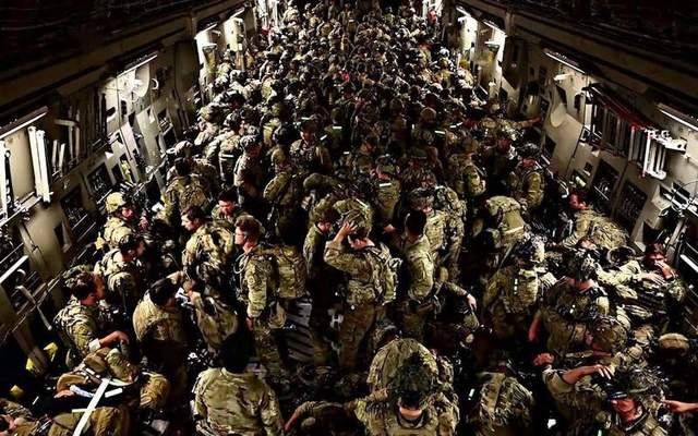 皇冠足球平台代理
_伊朗炸嗨了！11轮导弹雨砸下皇冠足球平台代理
，以军终于扛不住了，早早亮出底牌