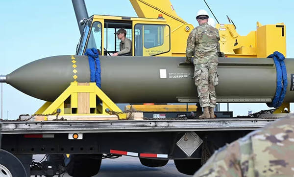 皇冠信用网怎么注册_特朗普被曝对用巨型钻地弹摧毁伊朗核设施没信心皇冠信用网怎么注册,真要上战术核武器?