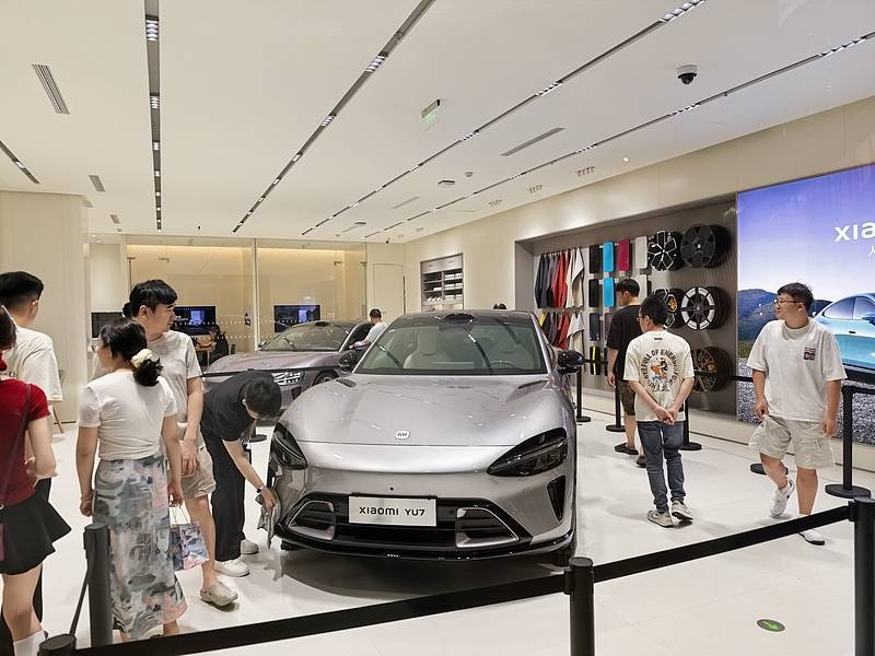 皇冠2登录welcome_小米YU7三分钟大定破20万辆皇冠2登录welcome,黄牛代抢订单费用高至万元