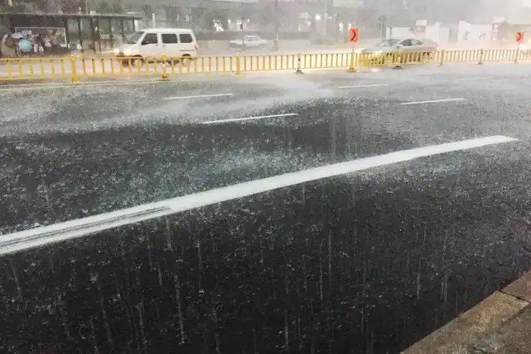 鹿岛鹿角 v 冈山绿雉
_暴雨突袭山西!连下三天!明早上班族注意:8市大到暴雨+雷暴大风鹿岛鹿角 v 冈山绿雉
,这些路段最危险!