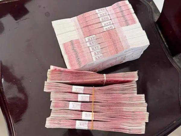 皇冠信用盘代理注册
_上海女子花8.8元买了个电扇皇冠信用盘代理注册
,接下来发生的事让她惊出一身冷汗