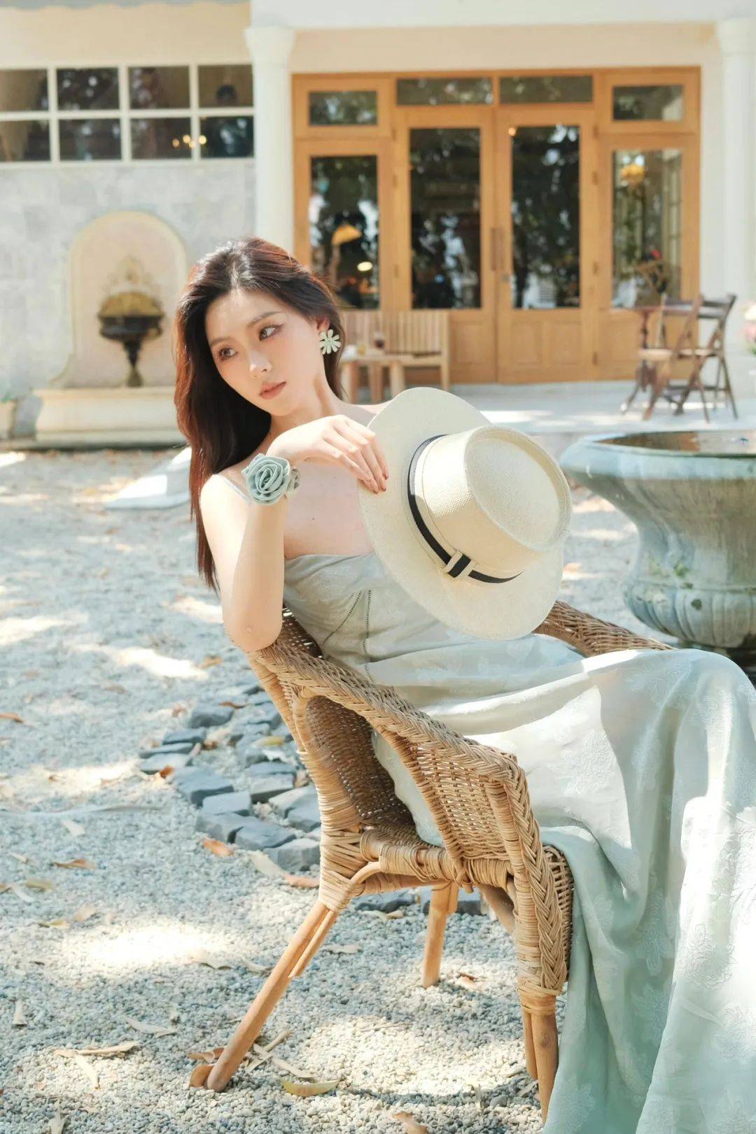 皇冠信用網账号申请
_穿裙子拍照皇冠信用網账号申请
，8个拍照姿势，漂亮气质又优雅，迷人温柔又出片