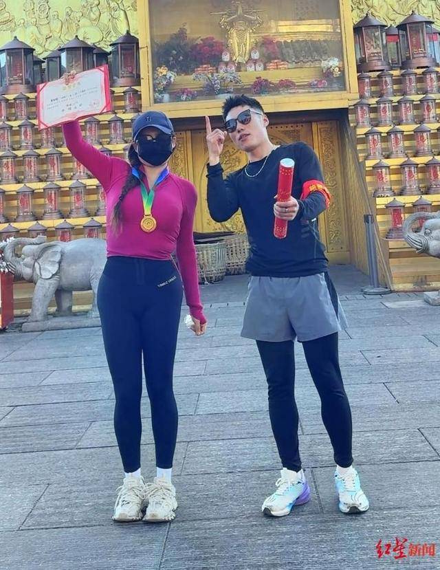 卡迪夫城vs切尔滕汉姆
_揭秘峨眉山陪爬团队:已陪爬千名游客九成为女性卡迪夫城vs切尔滕汉姆
,不会主动拉背扛抱,主要保障安全